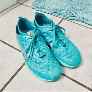 Nike Zoom Fit Agility Sneakers